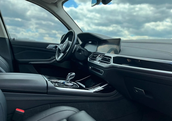 BMW X7 cena 375000 przebieg: 35200, rok produkcji 2020 z Przecław małe 407
